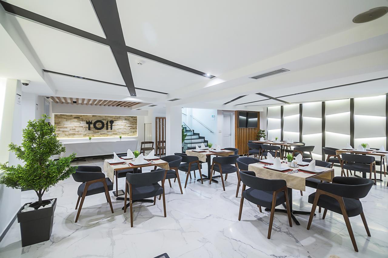 Hotel Regal คอร์เชอ ภายนอก รูปภาพ